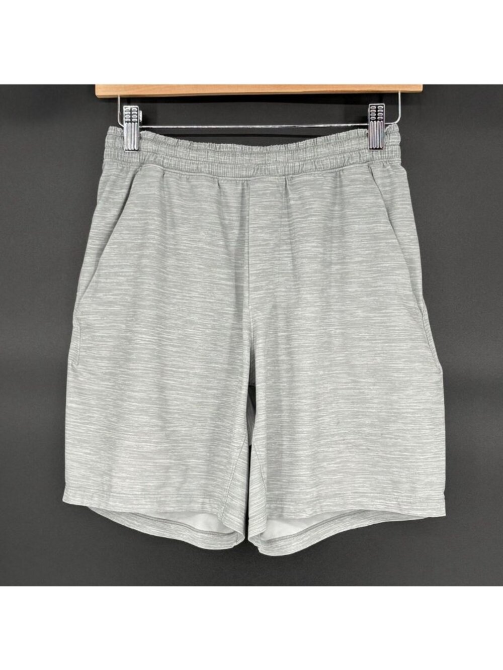 Lululemon Men's Pace Breaker Linerless 7" Shorts S Gray Athletic Workout Gym